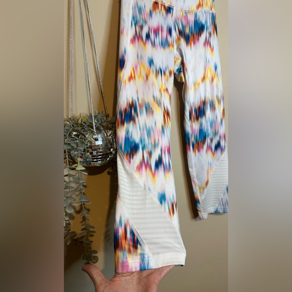 Tek Gear drytek Leggings with Multicolor Pattern small pocket in waist - Picture 4 of 10